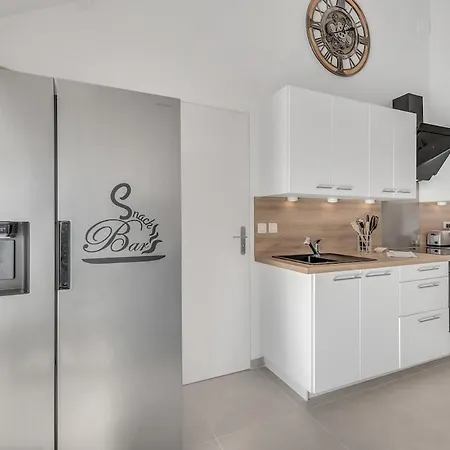 Little Dream House 6 People *