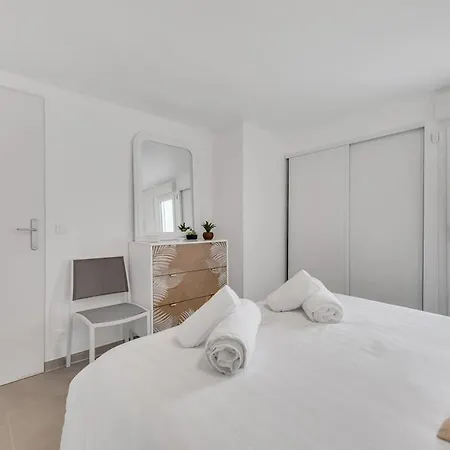 Little Dream House 6 People * הולגאט